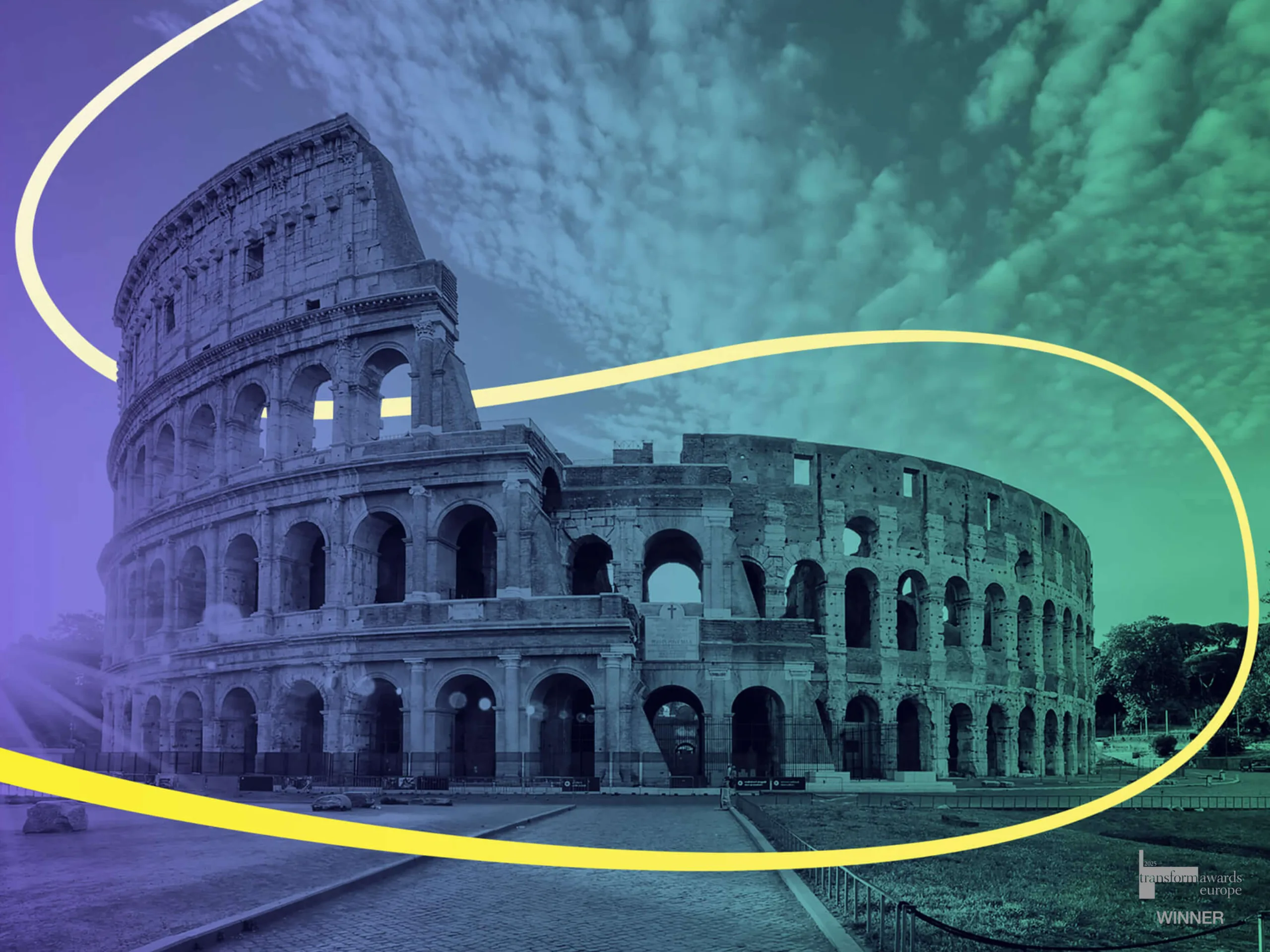 Line around the colosseum