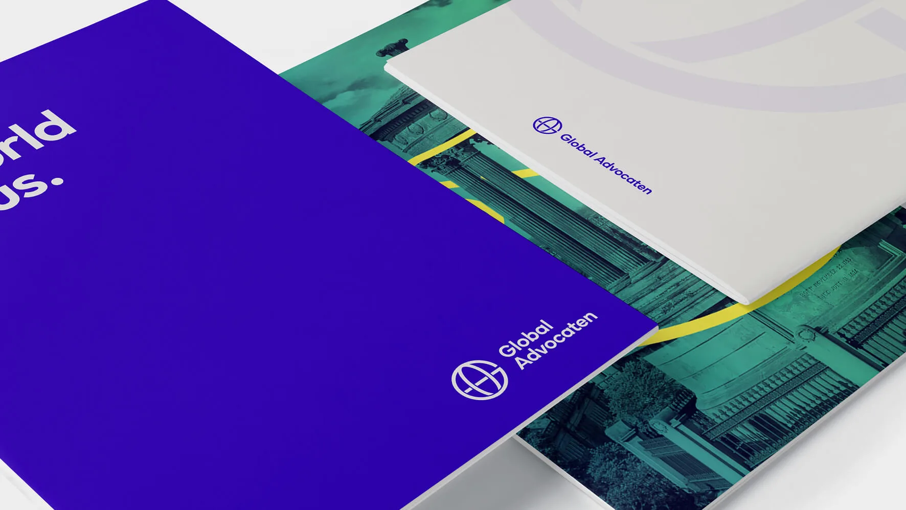 Showing Global Advocaten brochure